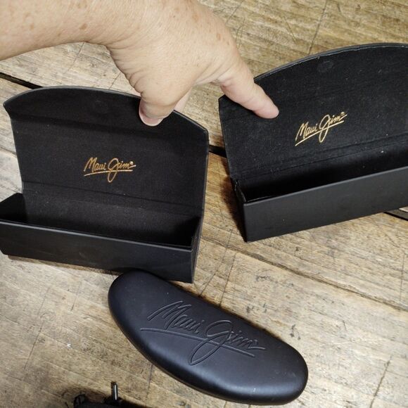 Four Maui Jim Sunglass Zippered Hard Sport Black Case Clamshell Fold - Picture 5 of 8